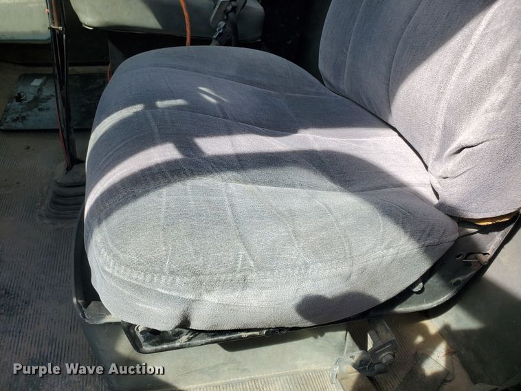 image for item GM9300 2000 Kenworth T800B  ready mix truck