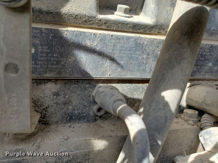 image for item GM9300 2000 Kenworth T800B  ready mix truck