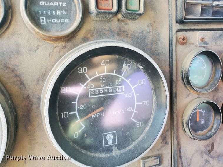 image for item GM9301 1998 Kenworth W900B  ready mix truck