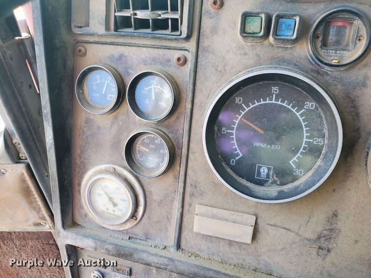 image for item GM9301 1998 Kenworth W900B  ready mix truck