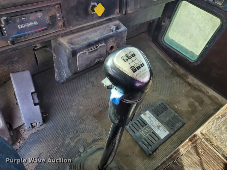 image for item GM9301 1998 Kenworth W900B  ready mix truck