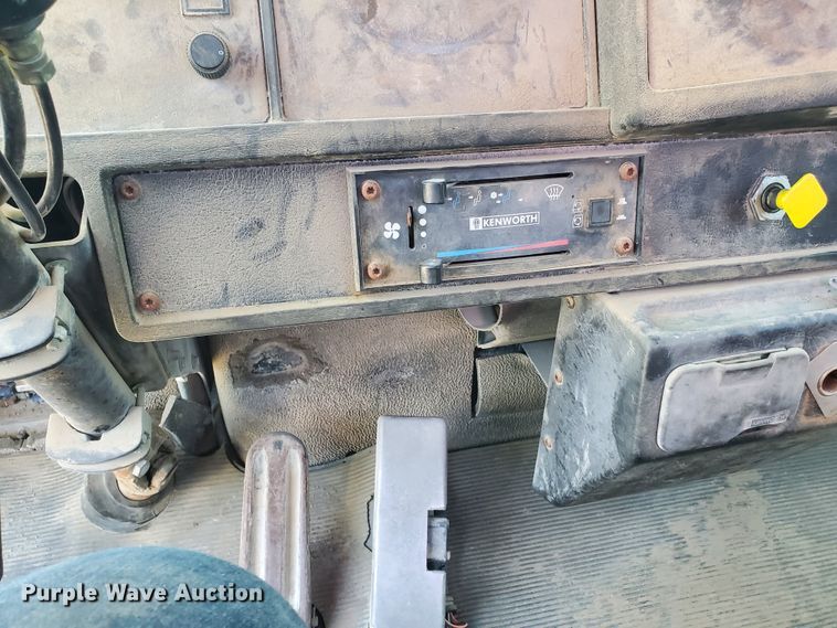 image for item GM9301 1998 Kenworth W900B  ready mix truck