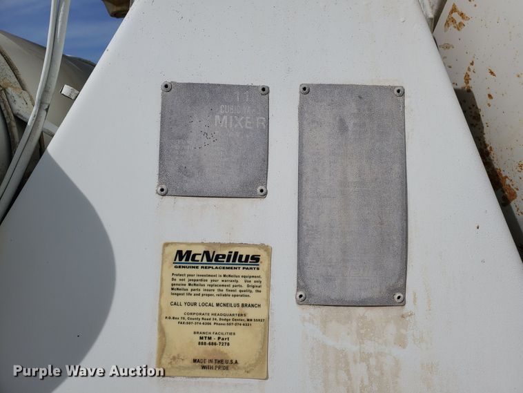 image for item GM9301 1998 Kenworth W900B  ready mix truck