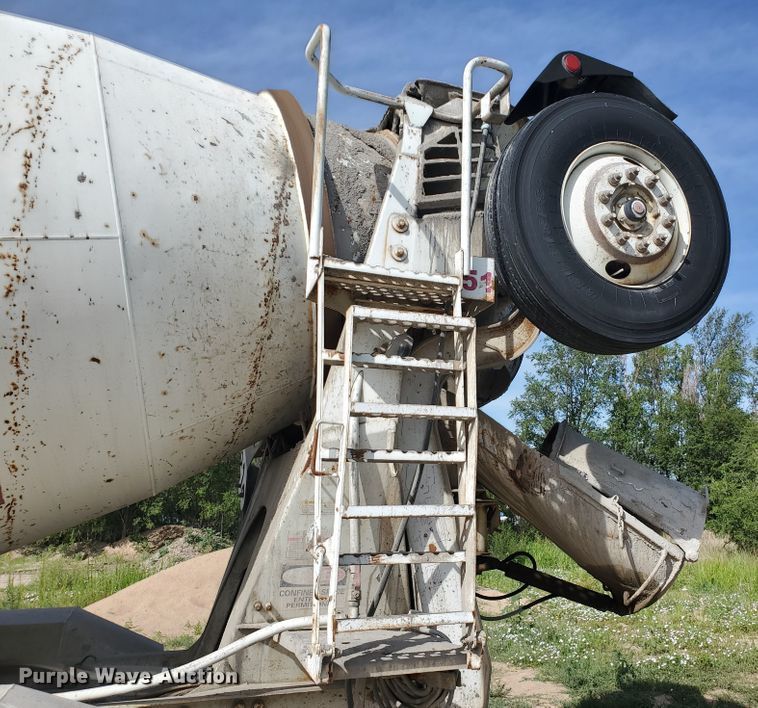 image for item GM9301 1998 Kenworth W900B  ready mix truck