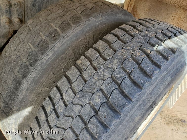 image for item GM9301 1998 Kenworth W900B  ready mix truck