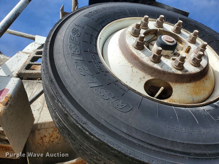 image for item GM9301 1998 Kenworth W900B  ready mix truck