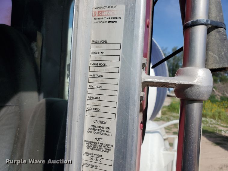 image for item GM9301 1998 Kenworth W900B  ready mix truck