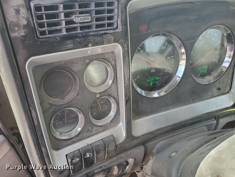 image for item GM9302 2007 Kenworth W900B  ready mix truck