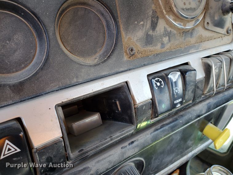 image for item GM9302 2007 Kenworth W900B  ready mix truck