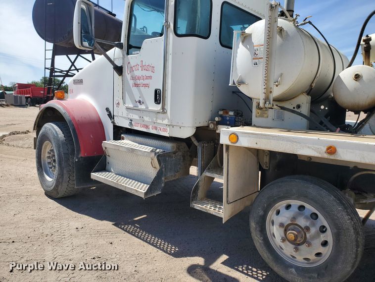 image for item GM9302 2007 Kenworth W900B  ready mix truck