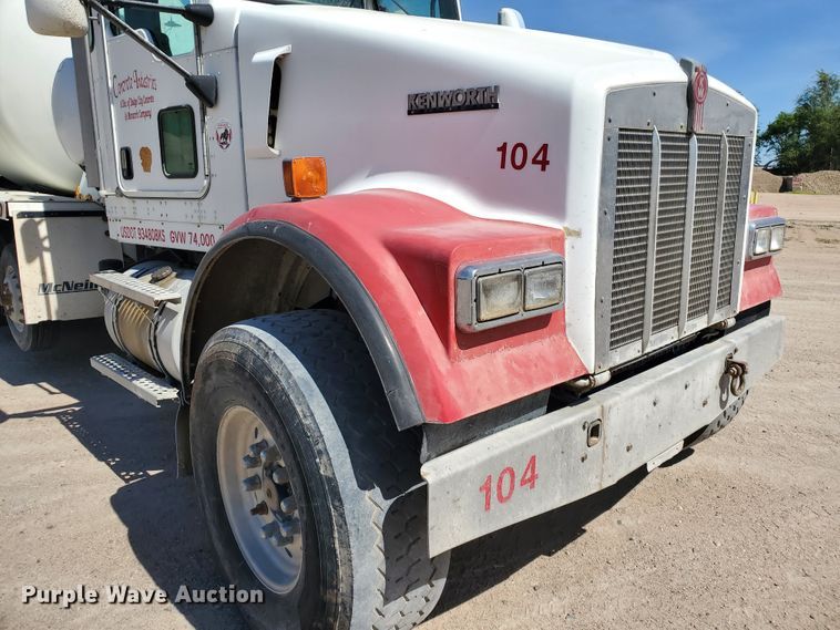 image for item GM9302 2007 Kenworth W900B  ready mix truck