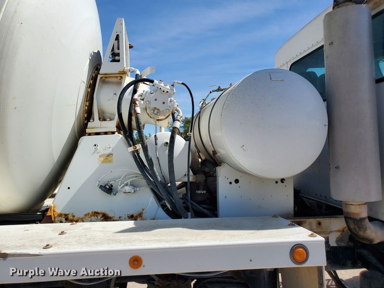 image for item GM9302 2007 Kenworth W900B  ready mix truck