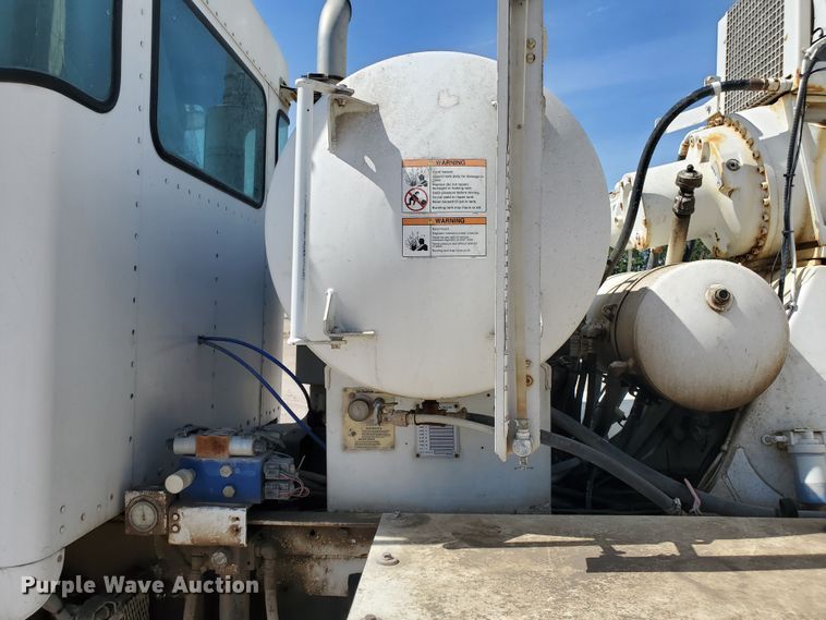 image for item GM9302 2007 Kenworth W900B  ready mix truck