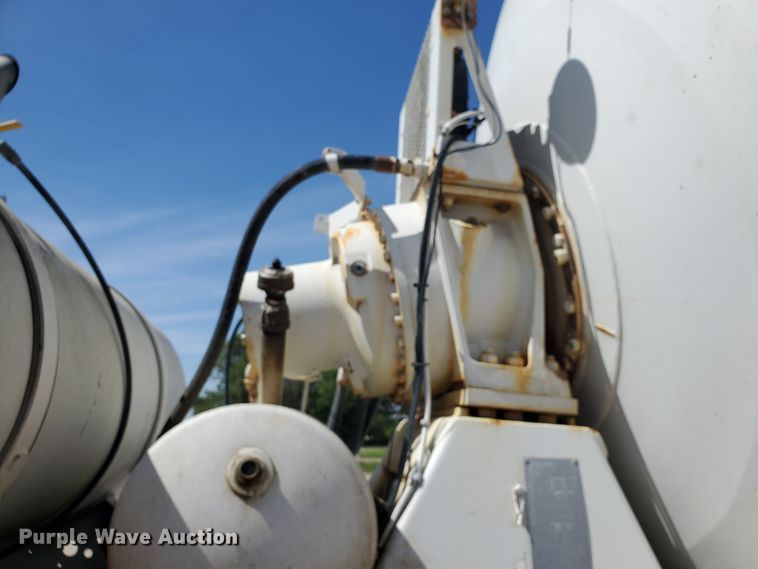 image for item GM9302 2007 Kenworth W900B  ready mix truck