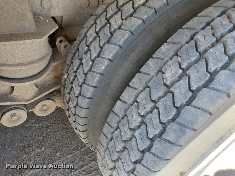 image for item GM9302 2007 Kenworth W900B  ready mix truck