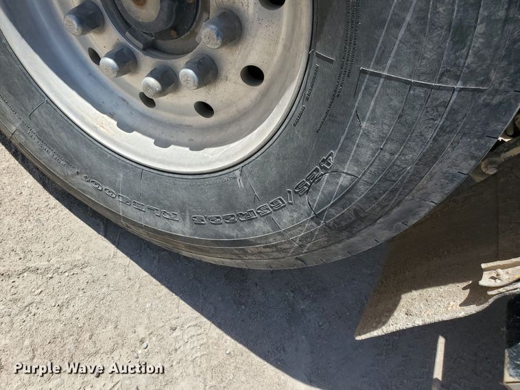 image for item GM9302 2007 Kenworth W900B  ready mix truck