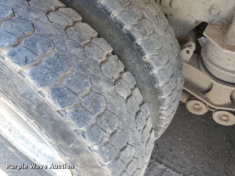 image for item GM9302 2007 Kenworth W900B  ready mix truck