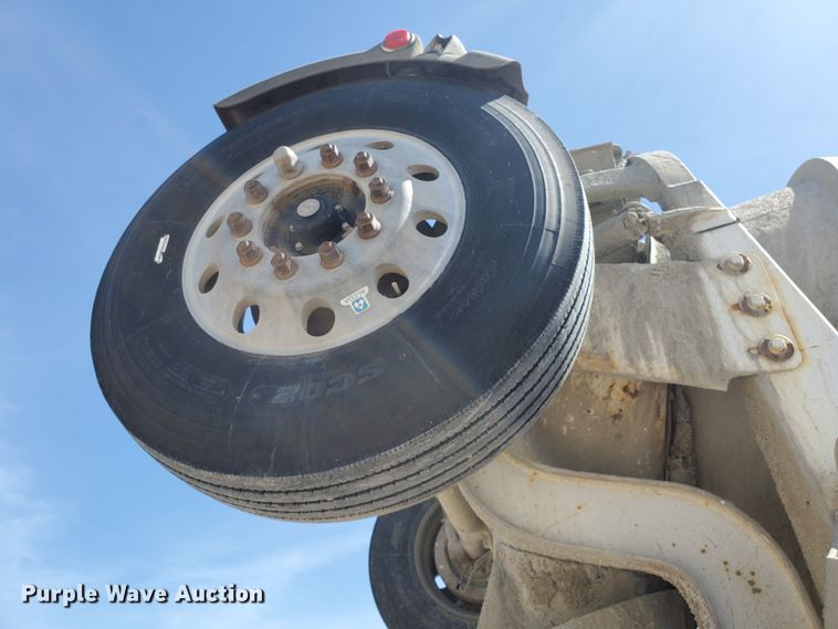 image for item GM9302 2007 Kenworth W900B  ready mix truck