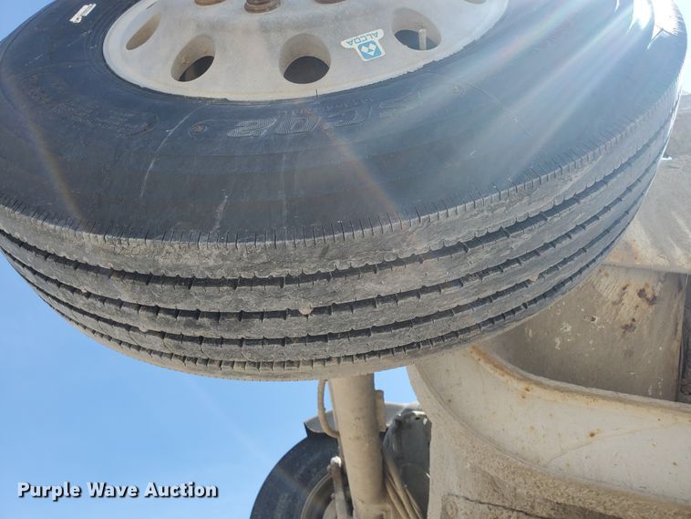 image for item GM9302 2007 Kenworth W900B  ready mix truck