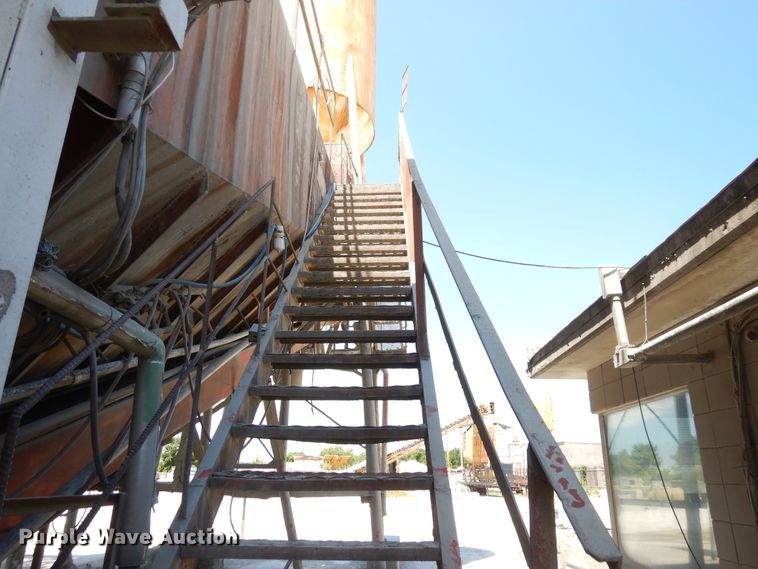 image for item GT9291 Con-e-co batch plant