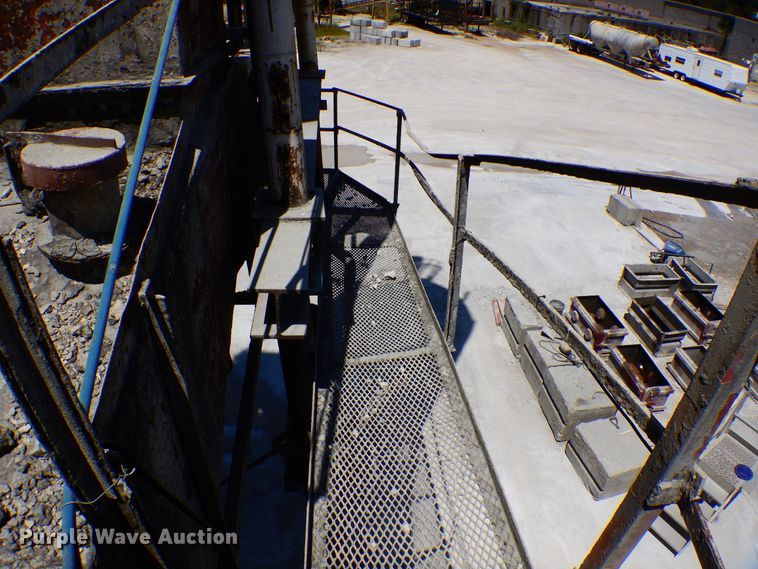 image for item GT9291 Con-e-co batch plant