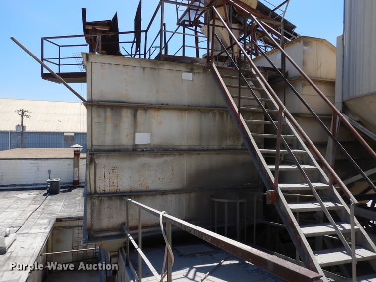 image for item GT9291 Con-e-co batch plant