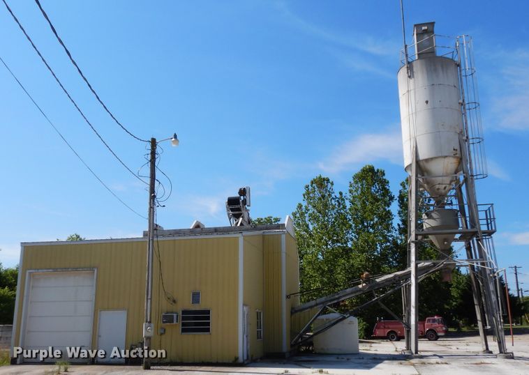 image for item GT9295 Stephens batch plant with steel shop building
