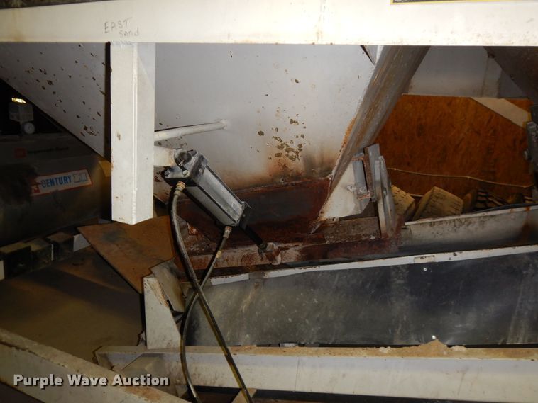 image for item GT9295 Stephens batch plant with steel shop building