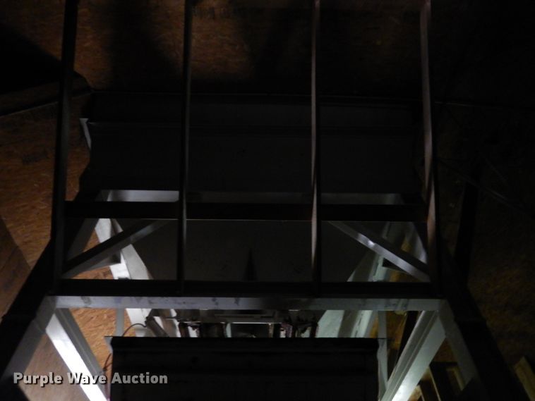 image for item GT9295 Stephens batch plant with steel shop building