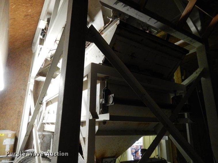 image for item GT9295 Stephens batch plant with steel shop building