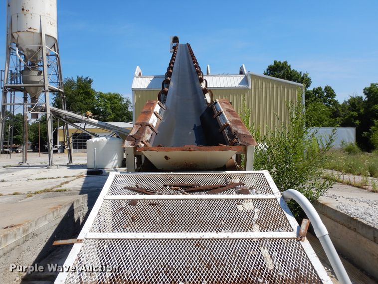 image for item GT9295 Stephens batch plant with steel shop building