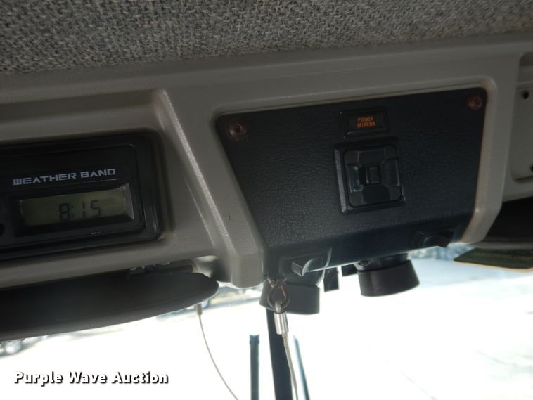 image for item GT9386 2001 Kenworth T800  ready mix truck