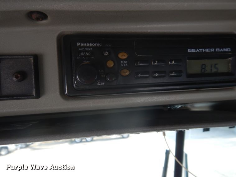 image for item GT9386 2001 Kenworth T800  ready mix truck