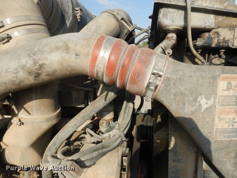 image for item GT9386 2001 Kenworth T800  ready mix truck