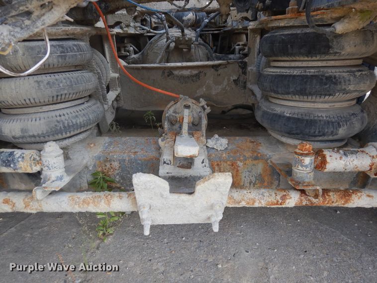 image for item GT9386 2001 Kenworth T800  ready mix truck