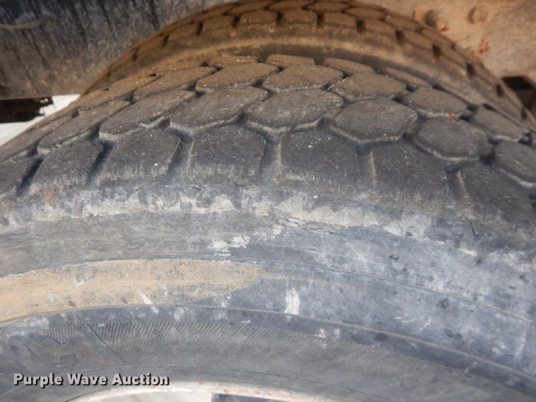 image for item GT9387 2001 Kenworth T800  ready mix truck