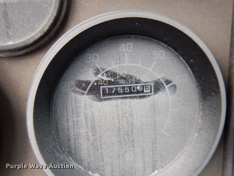 image for item GT9393 1993 Kenworth T600  semi truck