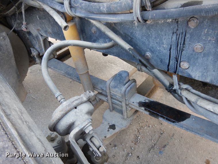 image for item GT9393 1993 Kenworth T600  semi truck