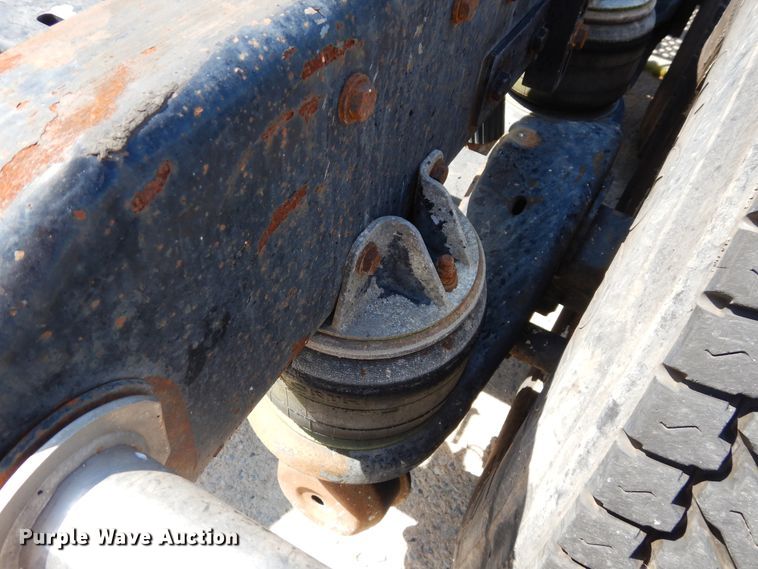 image for item GT9393 1993 Kenworth T600  semi truck