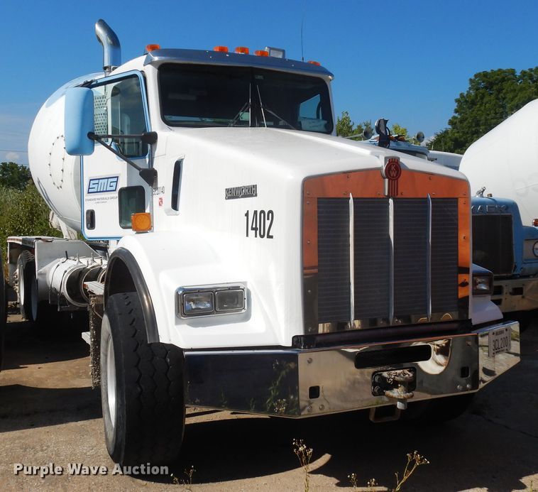 image for item GT9395 2009 Kenworth T800  ready mix truck