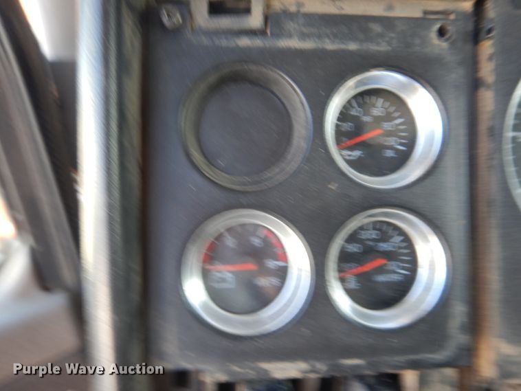 image for item GT9395 2009 Kenworth T800  ready mix truck