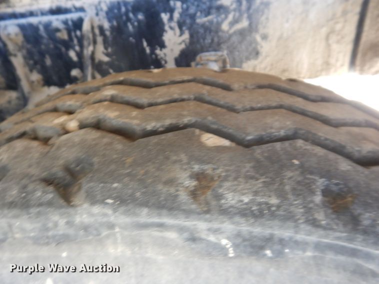 image for item GT9395 2009 Kenworth T800  ready mix truck