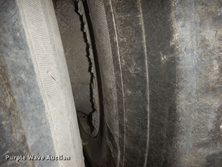 image for item GT9395 2009 Kenworth T800  ready mix truck