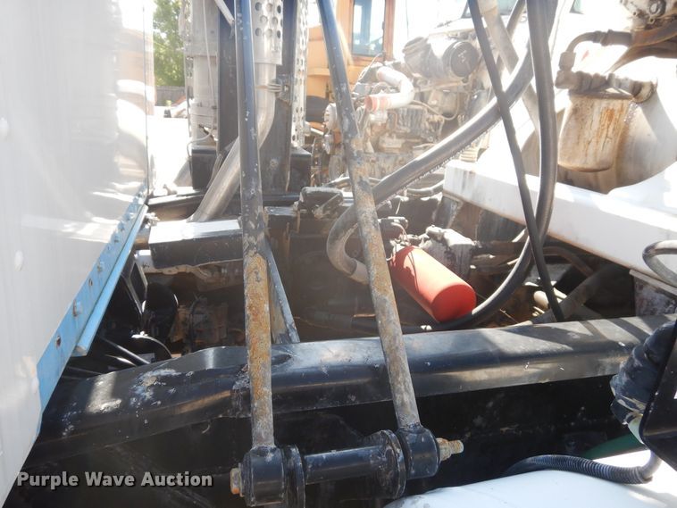 image for item GT9395 2009 Kenworth T800  ready mix truck