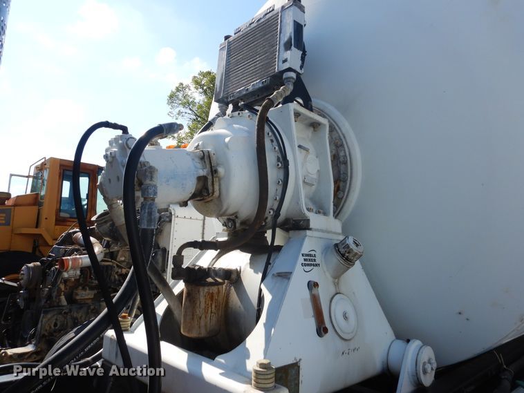 image for item GT9395 2009 Kenworth T800  ready mix truck