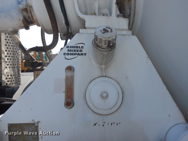 image for item GT9395 2009 Kenworth T800  ready mix truck