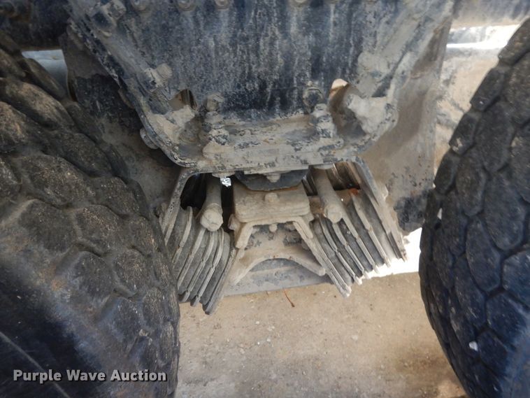 image for item GT9395 2009 Kenworth T800  ready mix truck