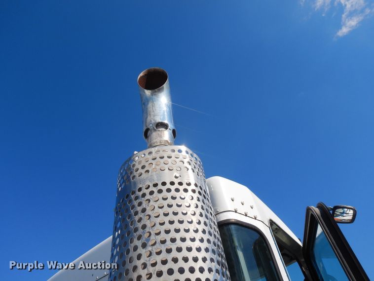 image for item GT9395 2009 Kenworth T800  ready mix truck