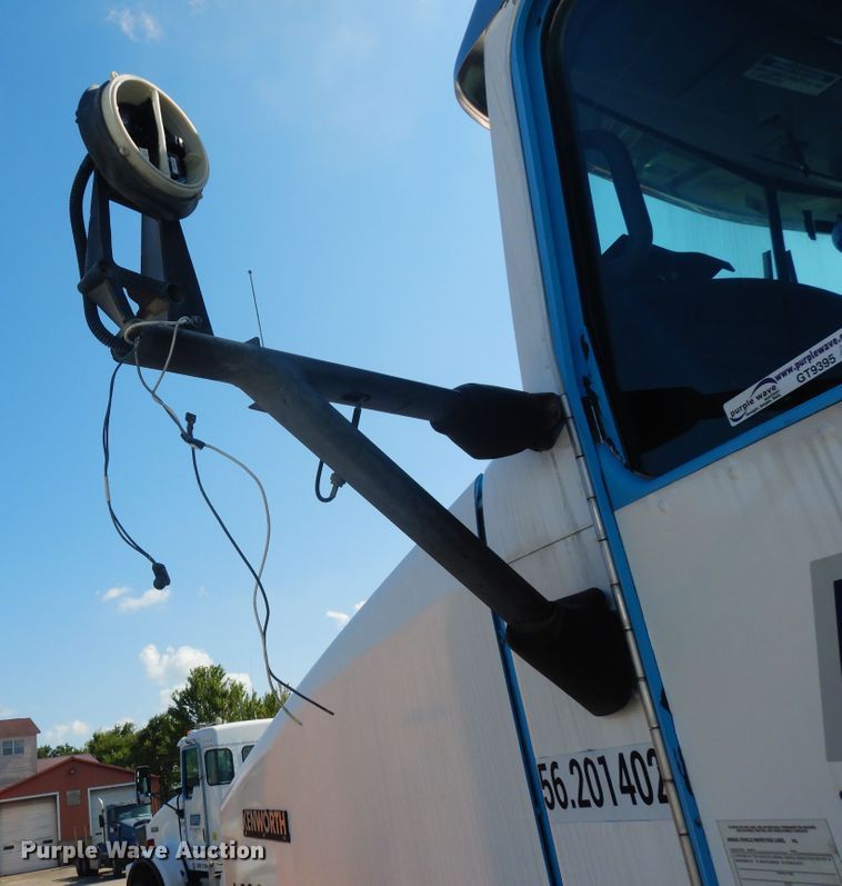 image for item GT9395 2009 Kenworth T800  ready mix truck