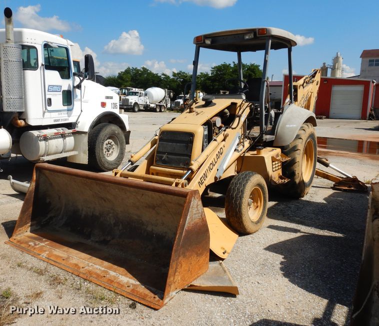 image for item GT9396 1998 New Holland 555E  backhoe